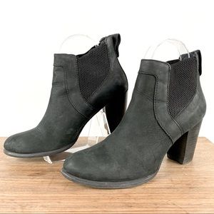 Black Leather Ugg Booties Stacked Heel Women's 9